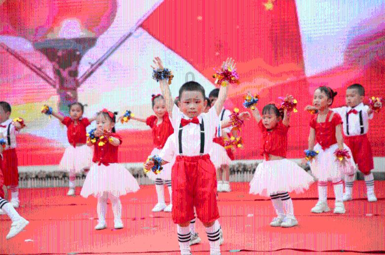 可爱小小警察